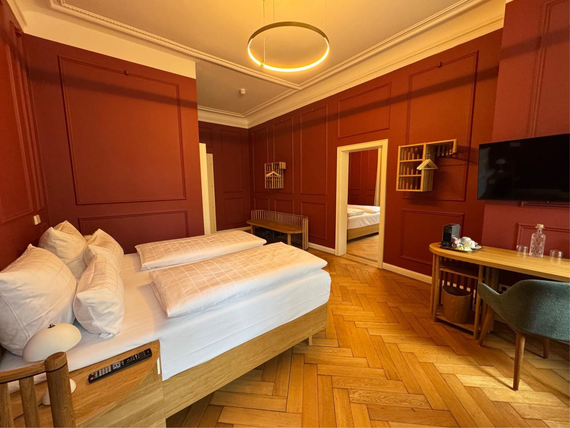 Hotel Uhland München Buitenkant foto